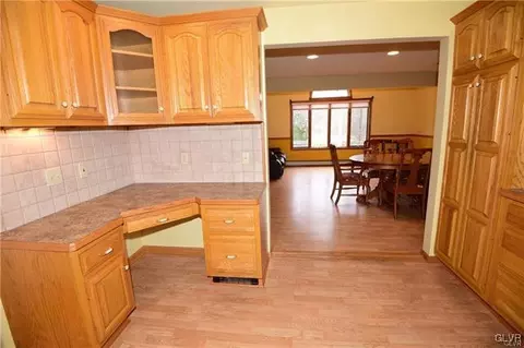 222 Mountain Rd, Bushkill Twp, PA 18091 photo 16