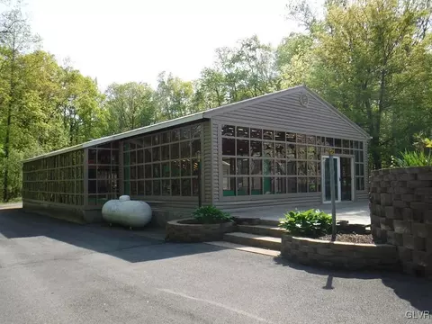 222 Mountain Rd, Bushkill Twp, PA 18091 photo 20