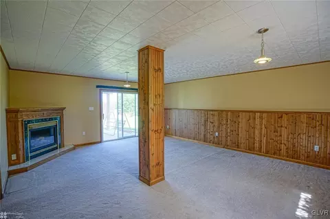 72 Carriage Cir, Oley, PA 19547 photo 23