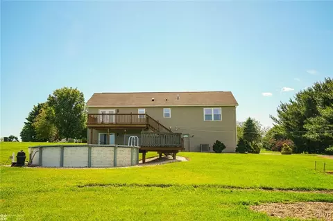 72 Carriage Cir, Oley, PA 19547 photo 37