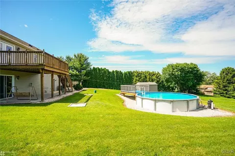 72 Carriage Cir, Oley, PA 19547 photo 35