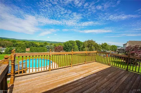 72 Carriage Cir, Oley, PA 19547 photo 31