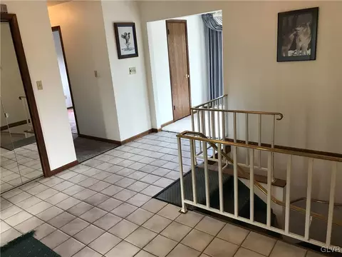 2106 Daniel St, Coplay, PA 18037 photo 32
