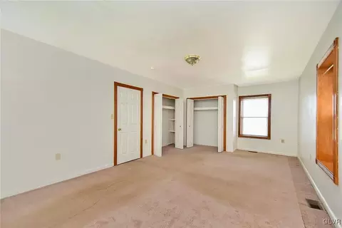 1237 E 4th St, Bethlehem, PA 18015 photo 10