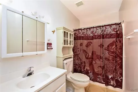 1237 E 4th St, Bethlehem, PA 18015 photo 13