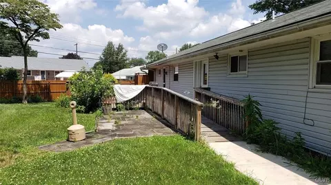 171 Thomas Pl, Sinking Spring, PA 19608 photo 34