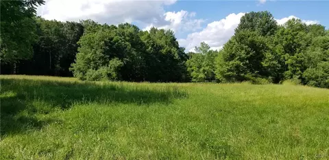 331 Moorestown Rd, Wind Gap, PA 18091 photo 3