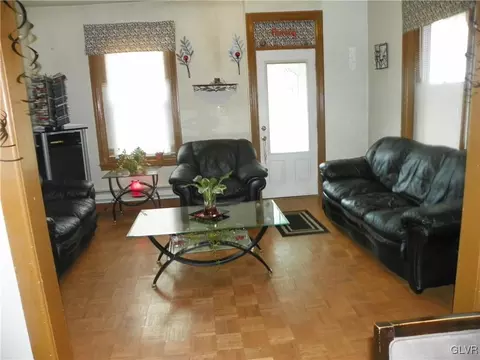 625 5th, Bethlehem City, PA 18015 photo 6