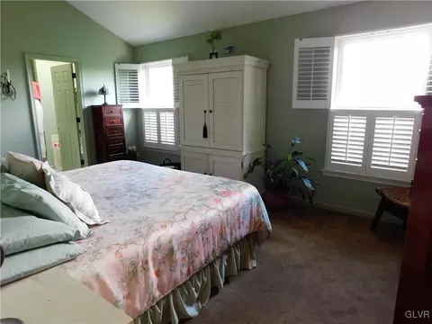 2829 Hillcrest Dr, Coplay, PA 18037 photo 22