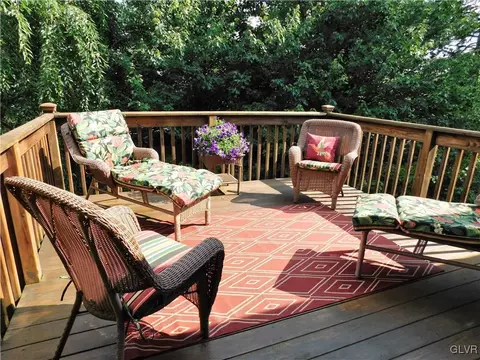 2829 Hillcrest Dr, Coplay, PA 18037 photo 38