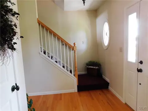 2829 Hillcrest Dr, Coplay, PA 18037 photo 18