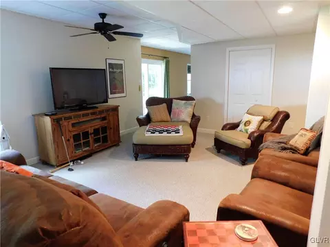 2829 Hillcrest Dr, Coplay, PA 18037 photo 32