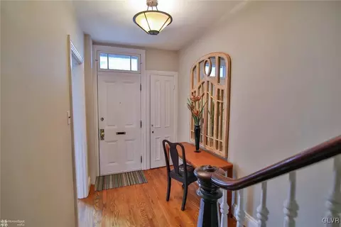 134 E Garrison St, Bethlehem, PA 18018 photo 4