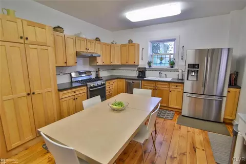 134 E Garrison St, Bethlehem, PA 18018 photo 11