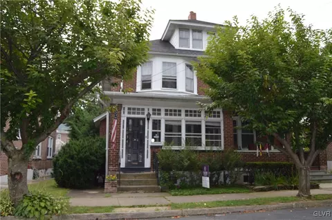 1034 Seneca St, Fountain Hill, PA 18015 photo 1