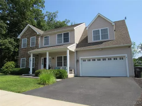 126 Sugar Maple Rd, Barto, PA 19504 photo 2