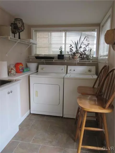 135 E Garrison St, Bethlehem, PA 18018 photo 12
