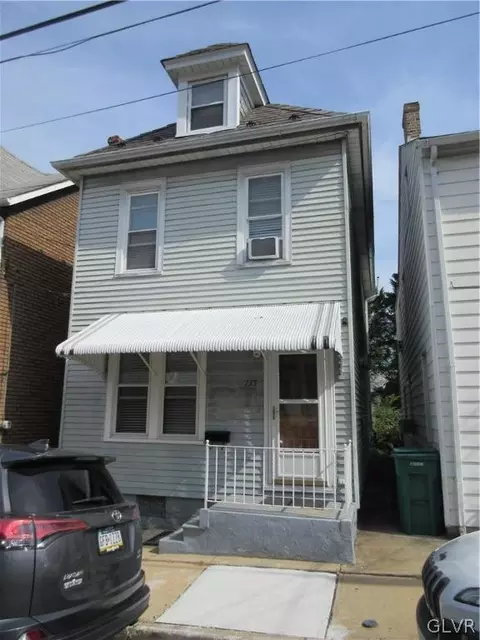 135 E Garrison St, Bethlehem, PA 18018 photo 1