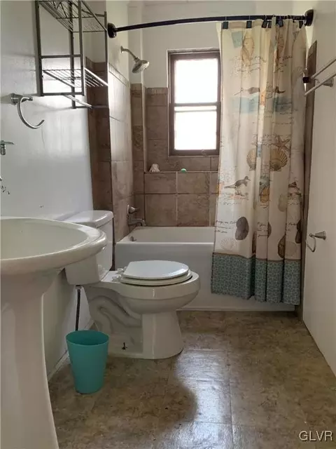941 E 6th St, Bethlehem, PA 18015 photo 15