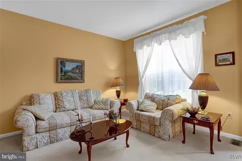 7204 Pine Tree Rd, Hereford, PA 18056 photo 4