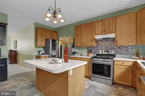 7204 Pine Tree Rd, Hereford, PA 18056 photo 11