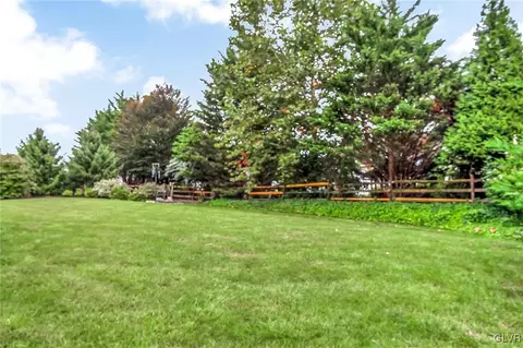 9 Carmina Dr, Sinking Spring, PA 19608 photo 40