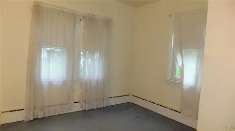 7475 Arrowhead Rd, Bath, PA 18014 photo 9