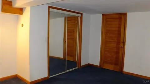 7475 Arrowhead Rd, Bath, PA 18014 photo 5