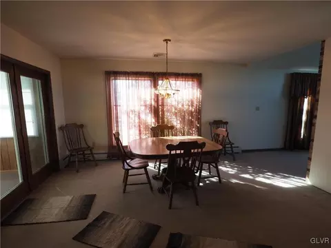 1009 Spring Rd, Andreas, PA 18211 photo 5
