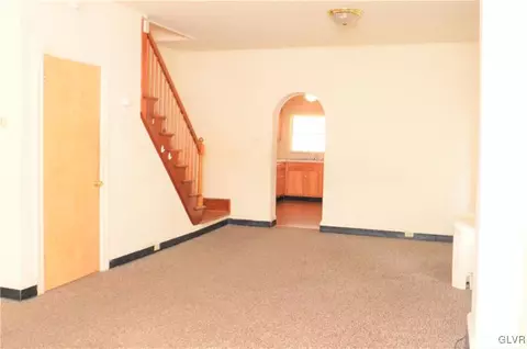 723 E 6th St, Bethlehem, PA 18015 photo 6
