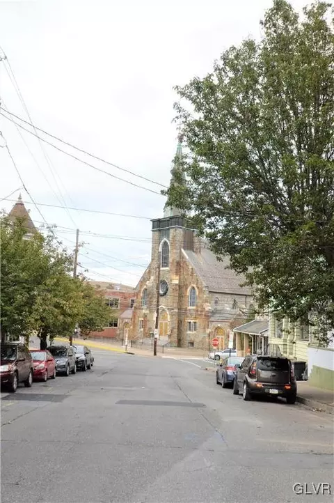 723 E 6th St, Bethlehem, PA 18015 photo 42