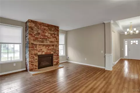 1079 Declaration Dr, Bethlehem, PA 18017 photo 11