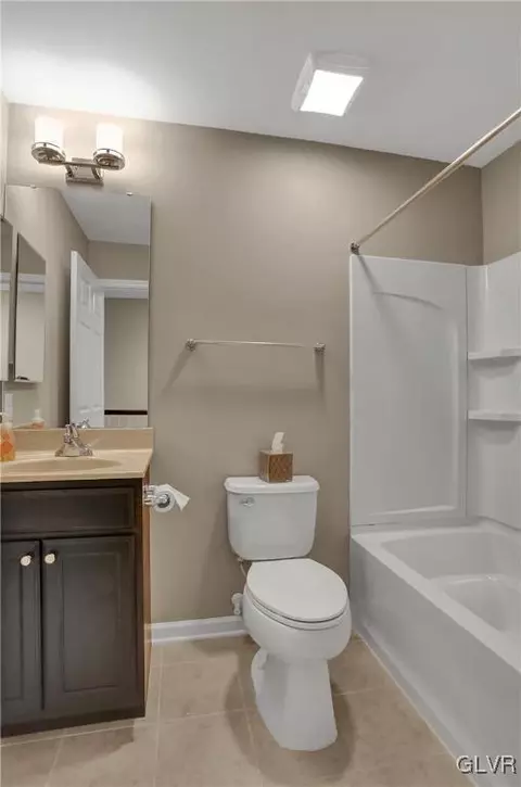 1079 Declaration Dr, Bethlehem, PA 18017 photo 35