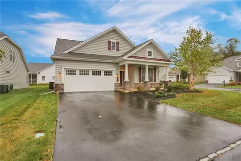 1079 Declaration Dr, Bethlehem, PA 18017 photo 40