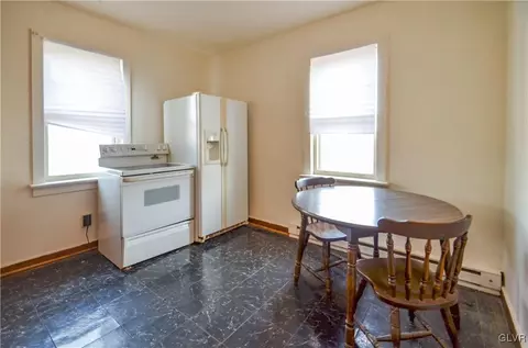1233 E 4th St, Bethlehem, PA 18015 photo 14