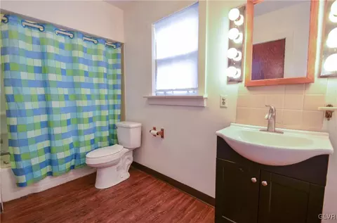 1233 E 4th St, Bethlehem, PA 18015 photo 16