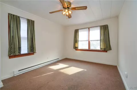 1233 E 4th St, Bethlehem, PA 18015 photo 9