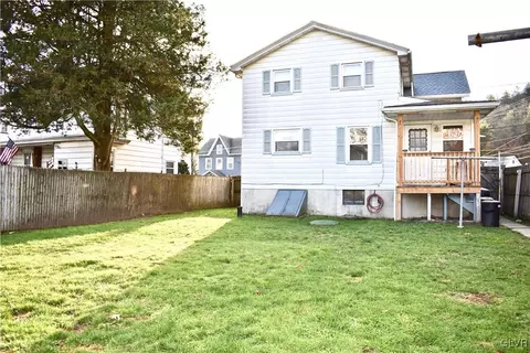 52 Andreas Rd, Andreas, PA 18211 photo 3