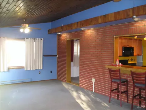 923 Evergreen St, Emmaus, PA 18049 photo 15