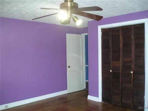 923 Evergreen St, Emmaus, PA 18049 photo 29