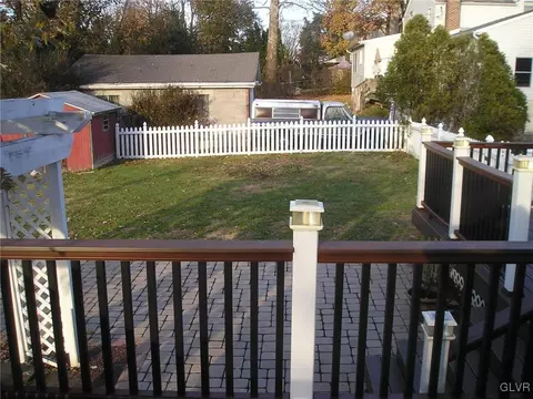 923 Evergreen St, Emmaus, PA 18049 photo 37