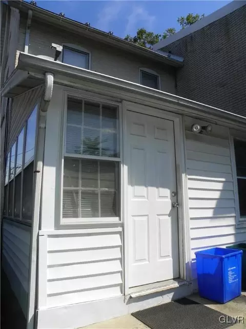 902 E 5th St, Bethlehem, PA 18015 photo 14