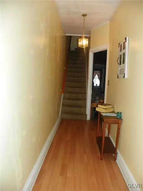 902 E 5th St, Bethlehem, PA 18015 photo 6