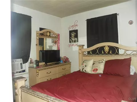 902 E 5th St, Bethlehem, PA 18015 photo 7