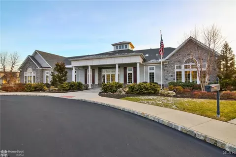 1075 Declaration Dr, Bethlehem, PA 18017 photo 23