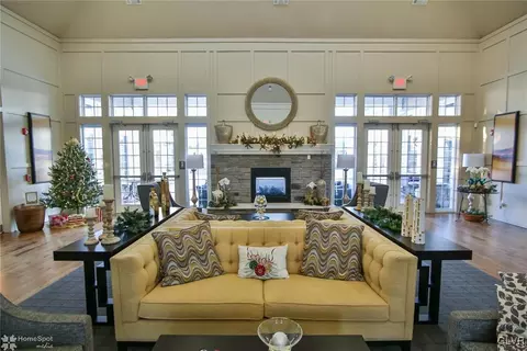 1075 Declaration Dr, Bethlehem, PA 18017 photo 24