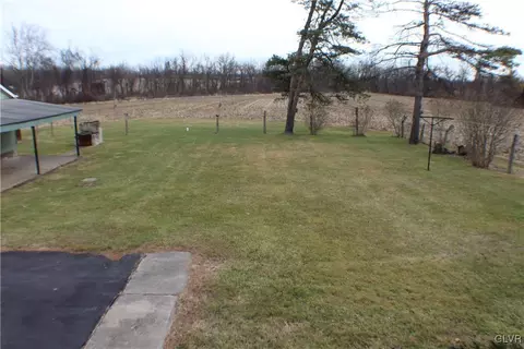 7152 Beth Bath Pike, Bath, PA 18014 photo 5