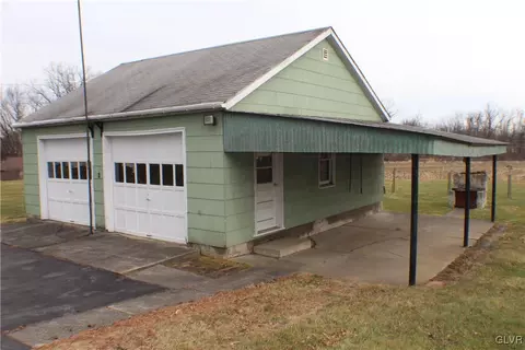 7152 Beth Bath Pike, Bath, PA 18014 photo 4