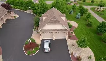 226 E Dell Rd, Bath, PA 18014 photo 49