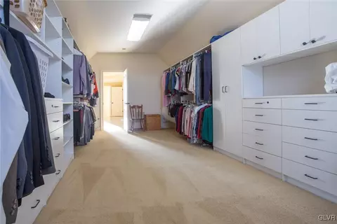 226 E Dell Rd, Bath, PA 18014 photo 33
